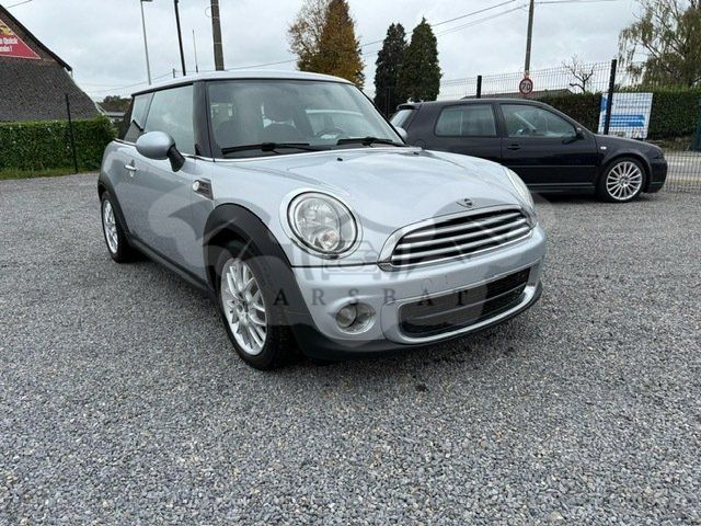 Mini 3 Doors One D 2011