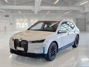 BMW iX 50 2022