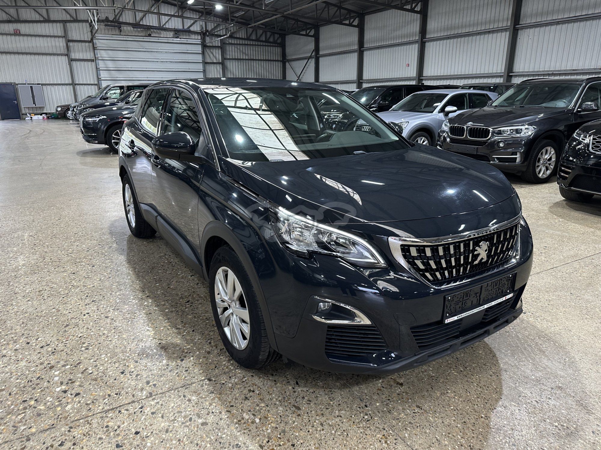 Peugeot 3008 1.2i Active 2018