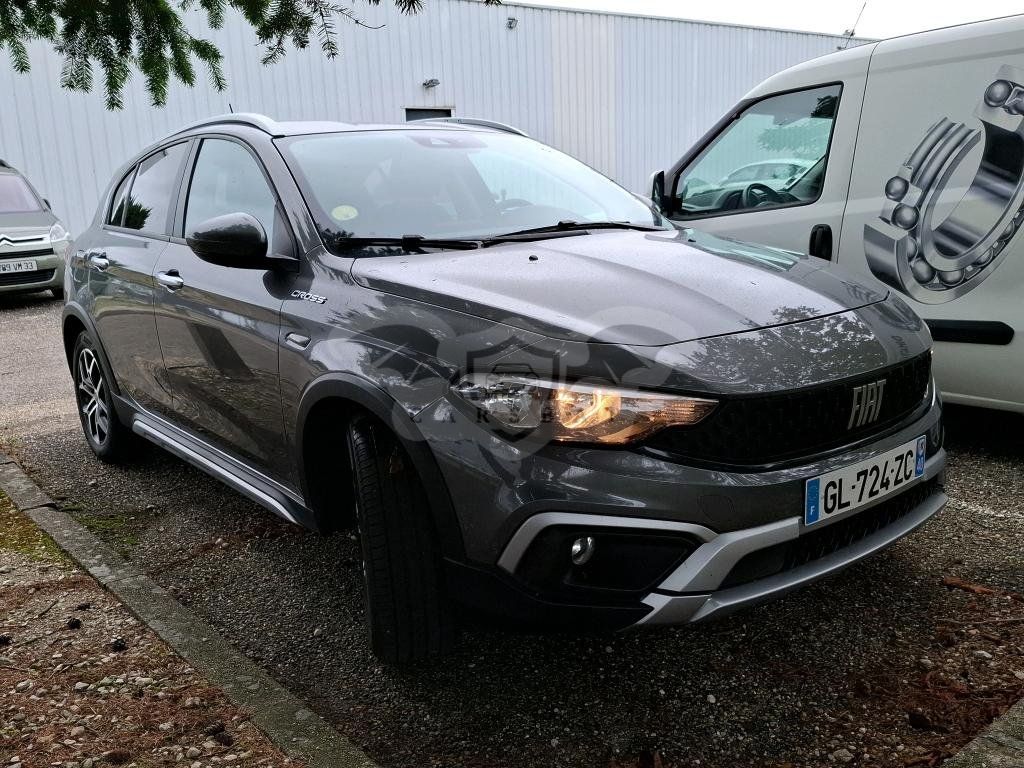 Fiat Tipo 1.6 MultiJet Cross 2023