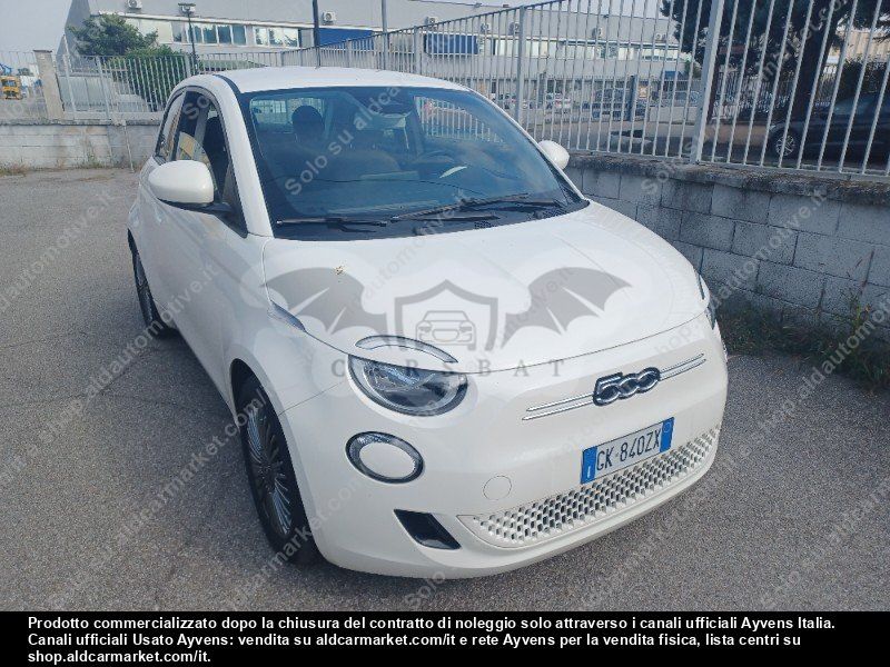 Fiat 500 e Icon 2022