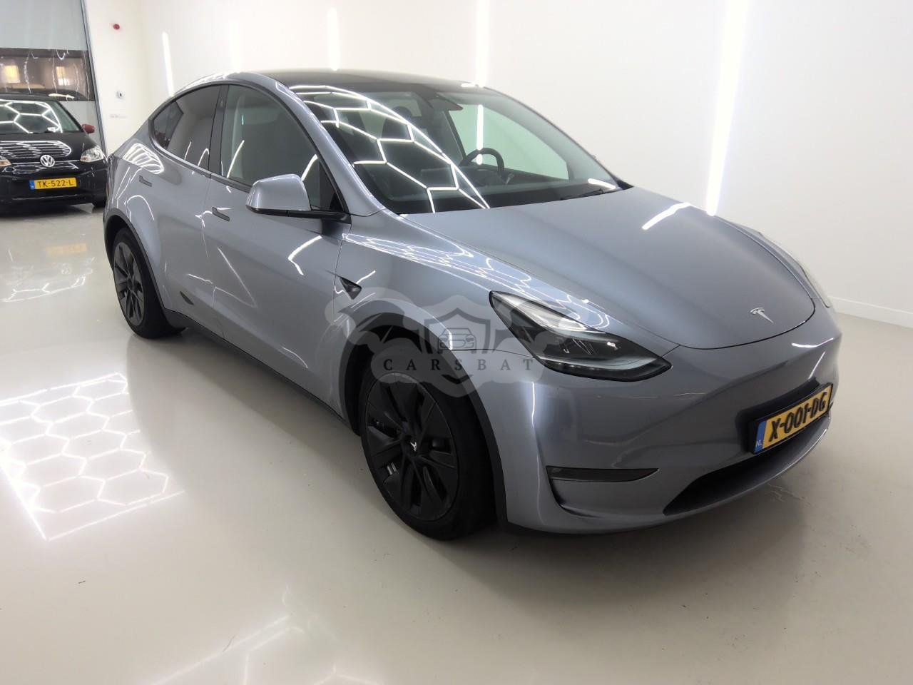 Tesla Model Y Long Range 75 kWh 2023