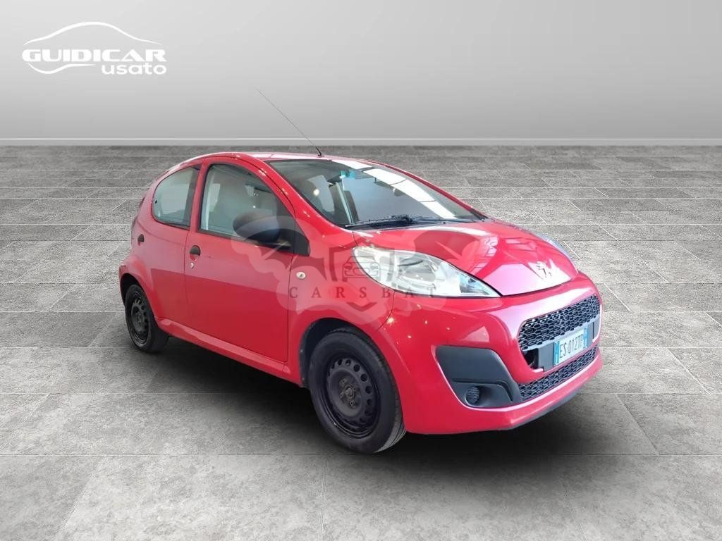 Peugeot 107 1.0 Access 2013
