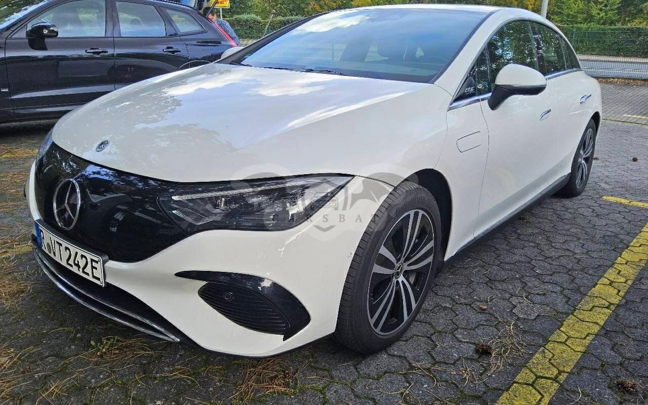 Mercedes-Benz EQE 350 Electric Art 2022