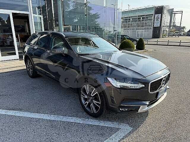 Volvo V90 Cross Country D5 2017