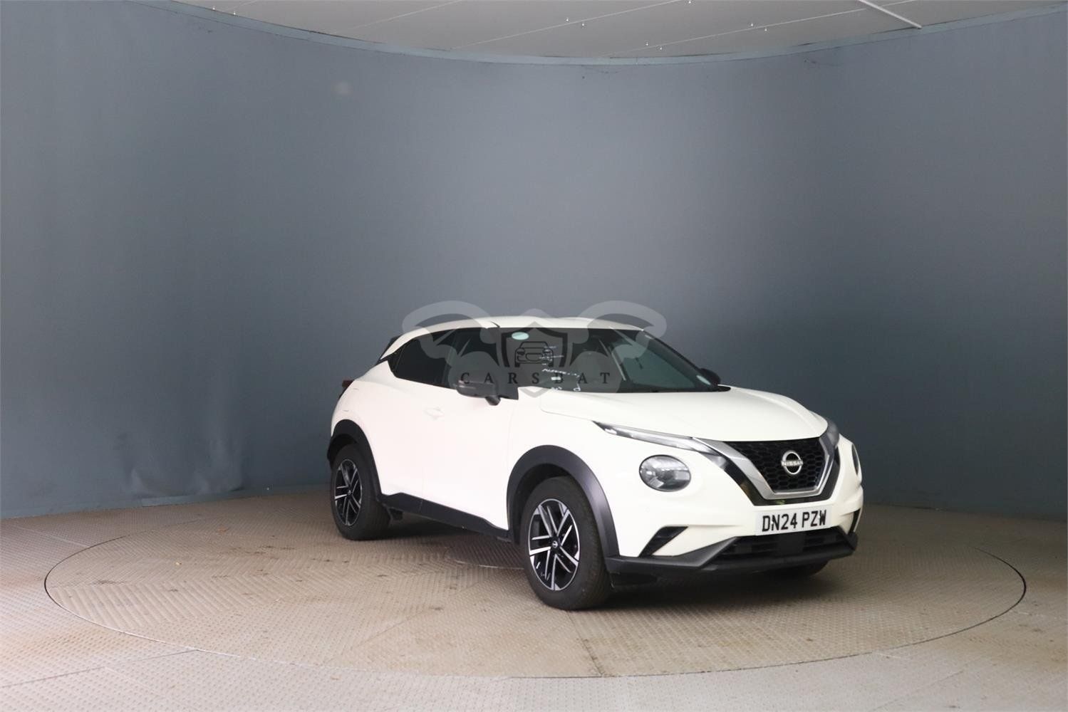 Nissan Juke 1.0 DIG-T N-connecta 2024