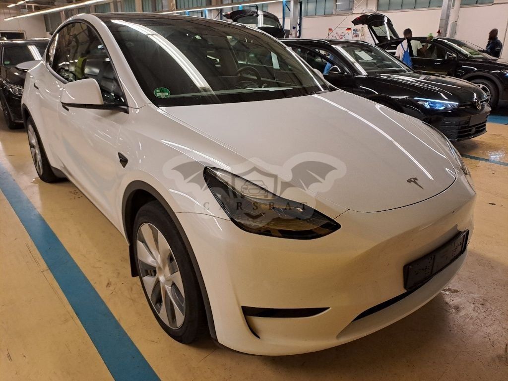 Tesla Model Y Standard Range 2023