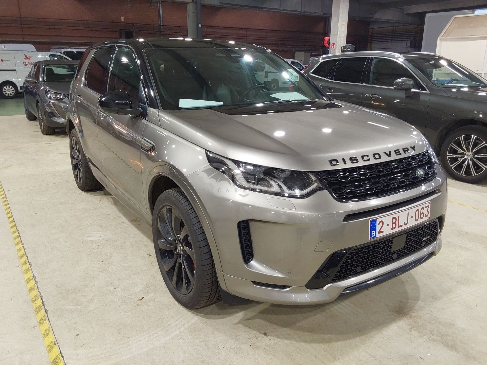 Land Rover Discovery 1.5 P300e R-Dynamic SE 2022