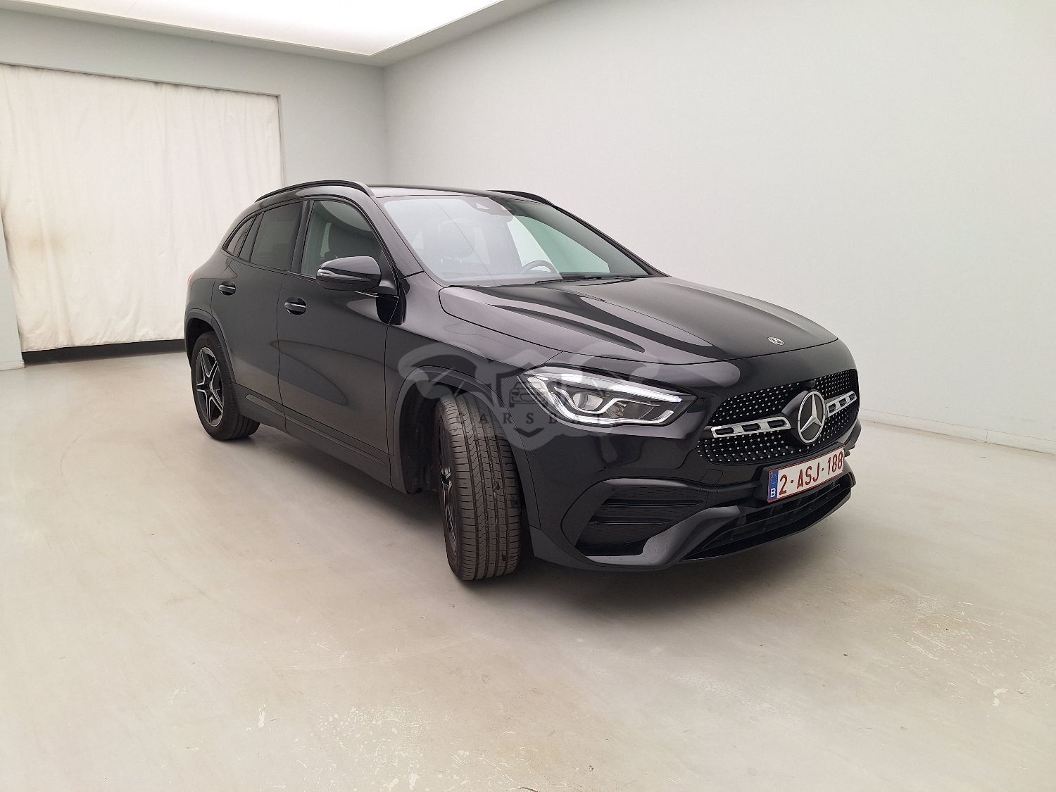 Mercedes-Benz GLA 180d Business Solution 2021