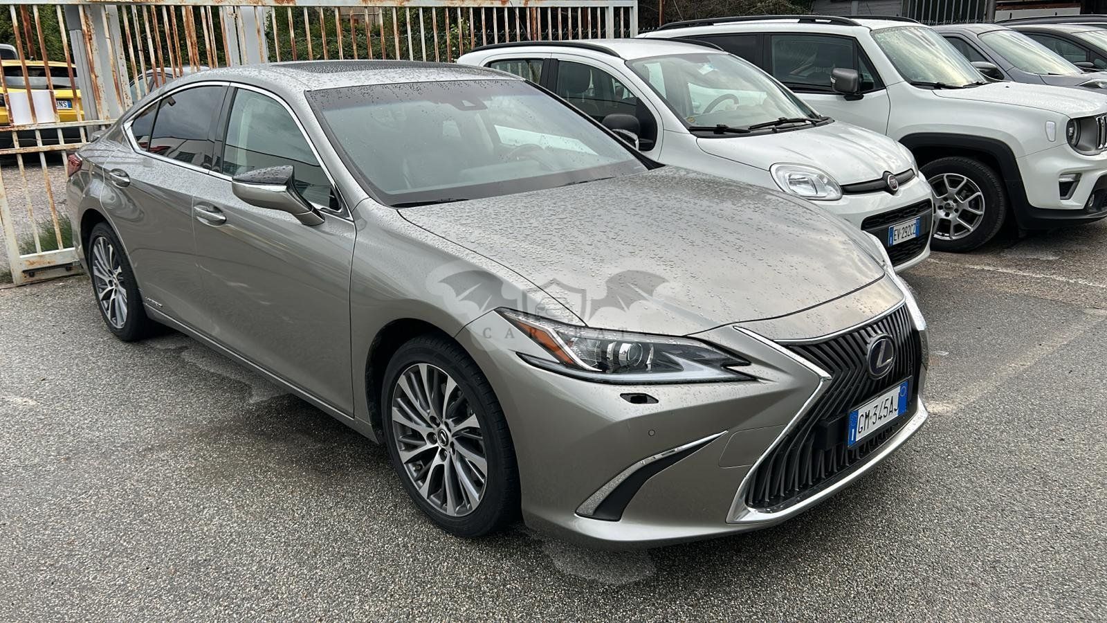 Lexus ES 300h Executive 2023