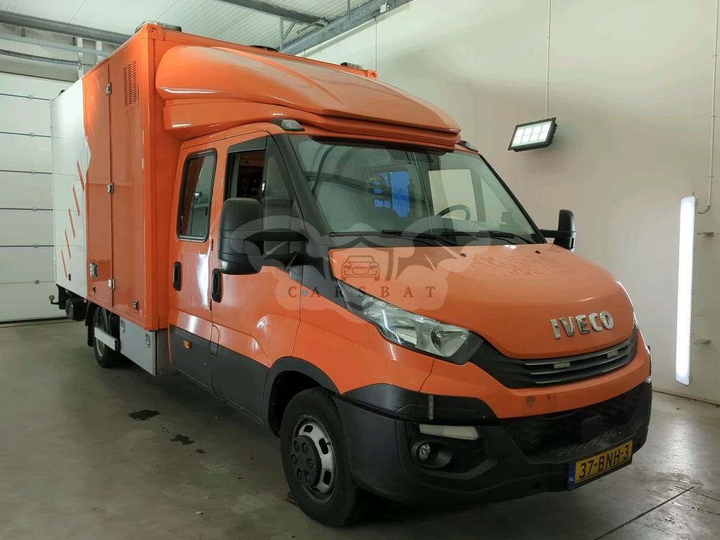 Iveco Daily box 2019