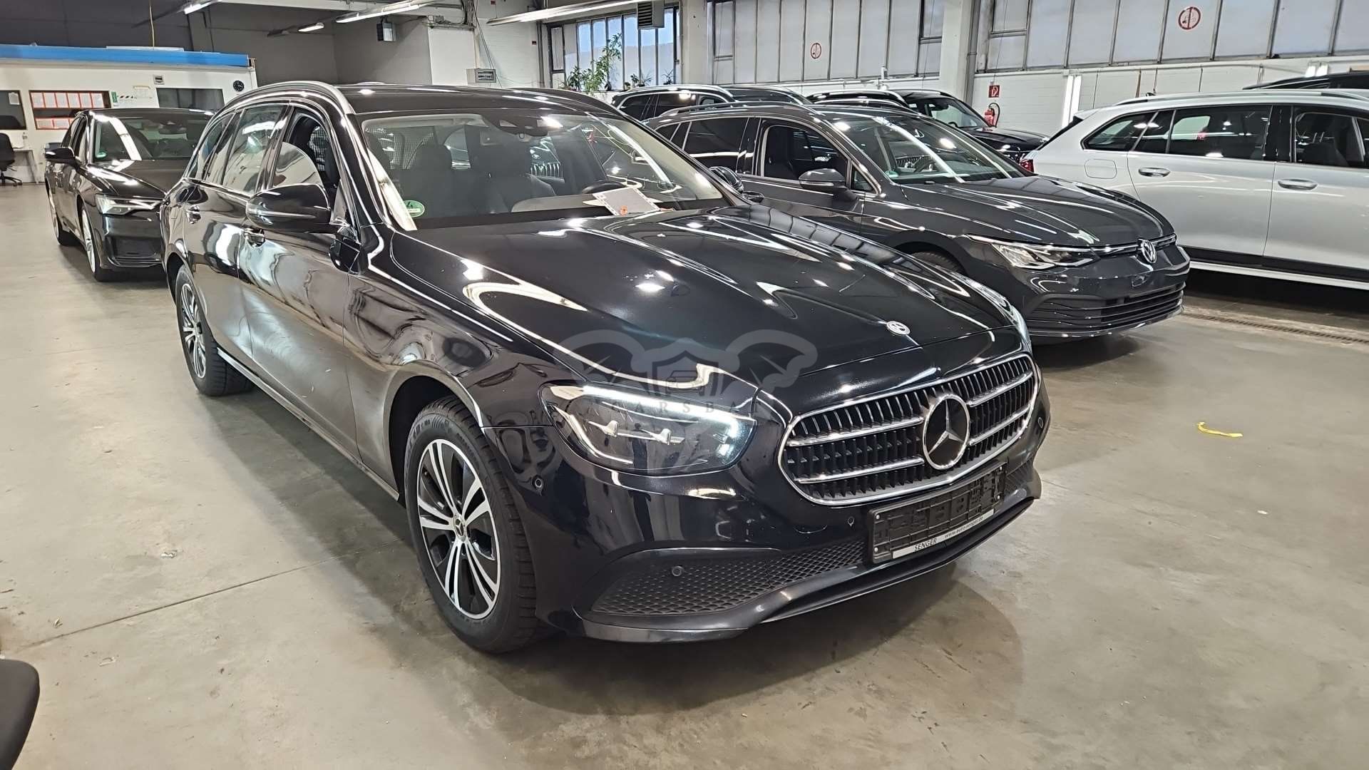 Mercedes-Benz E Break 300d Avantgarde 2023