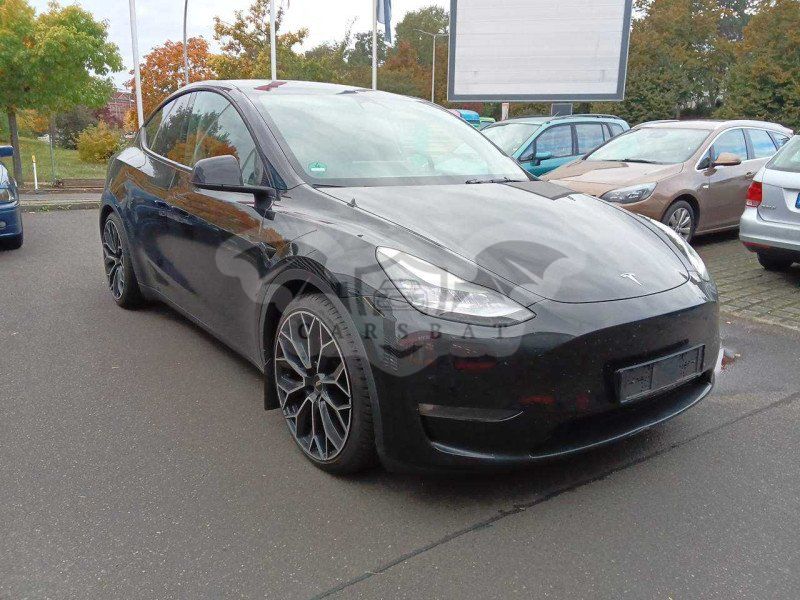 Tesla Model Y Performance 2023