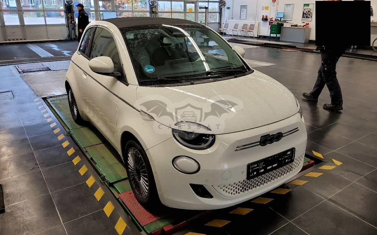 Fiat 500 C 2023