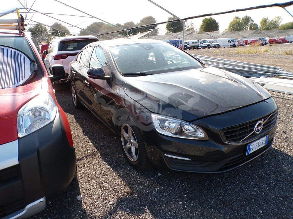 Volvo S60 D4 Kinetic 2018