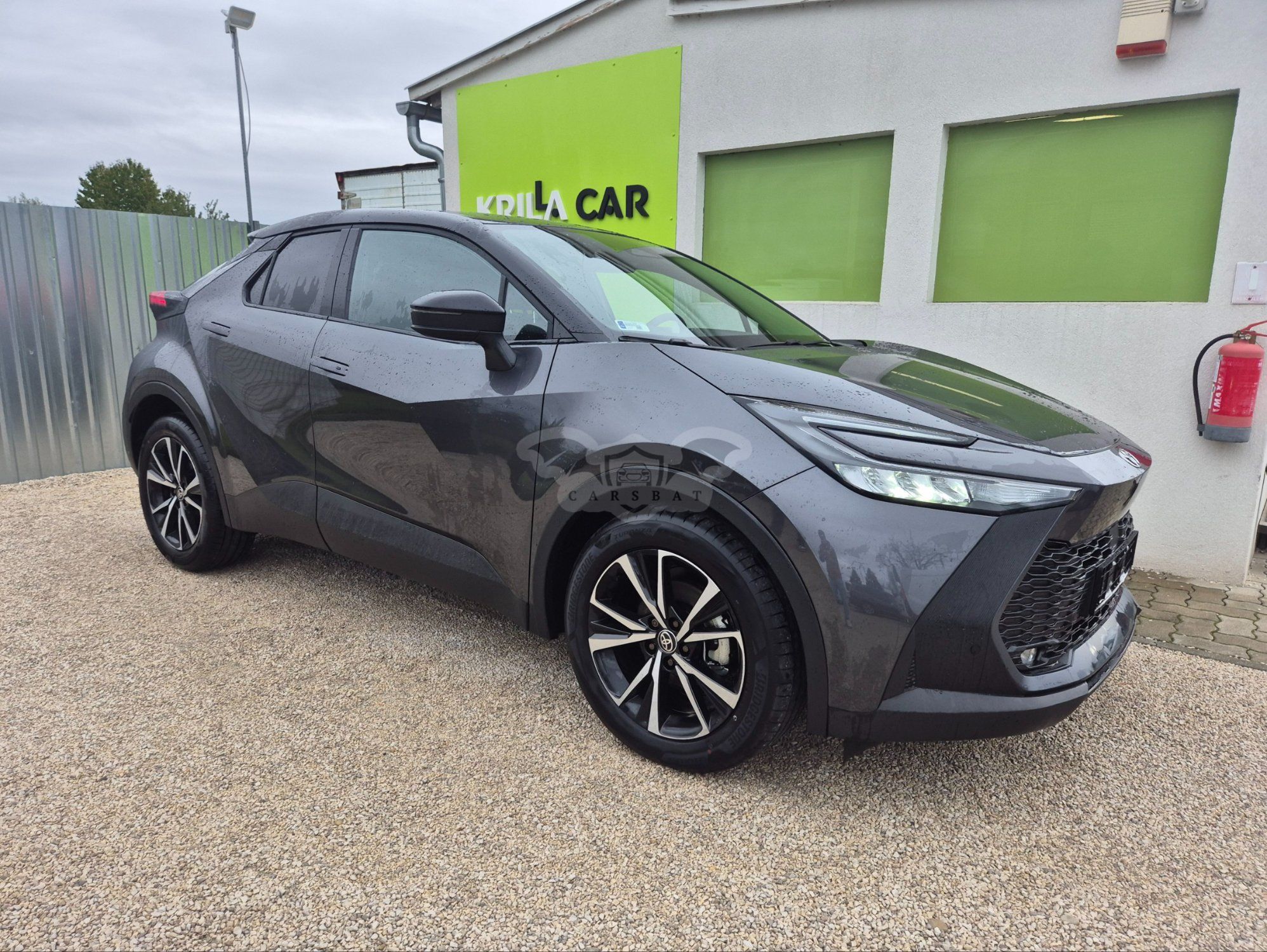 Toyota C-HR 2.0 Bi-Tone 2025