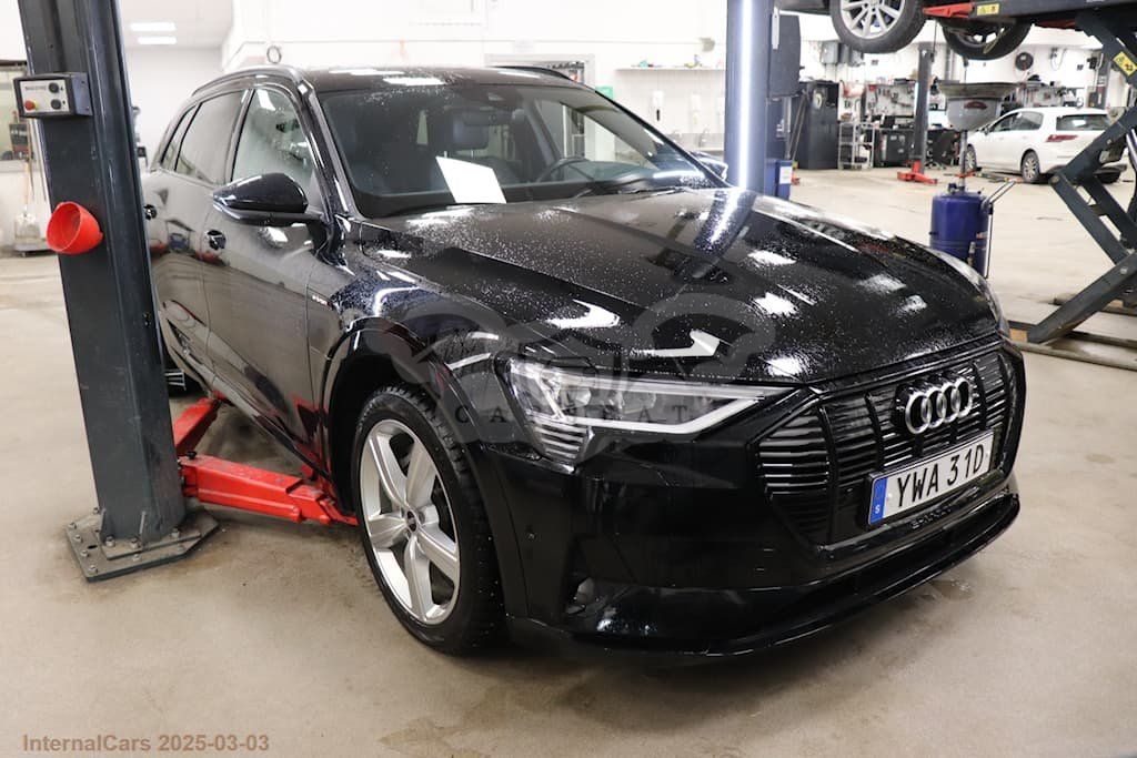 Audi E-Tron 55 Pro Line 2022