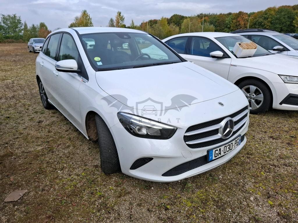 Mercedes-Benz B 180d Business Line 2021