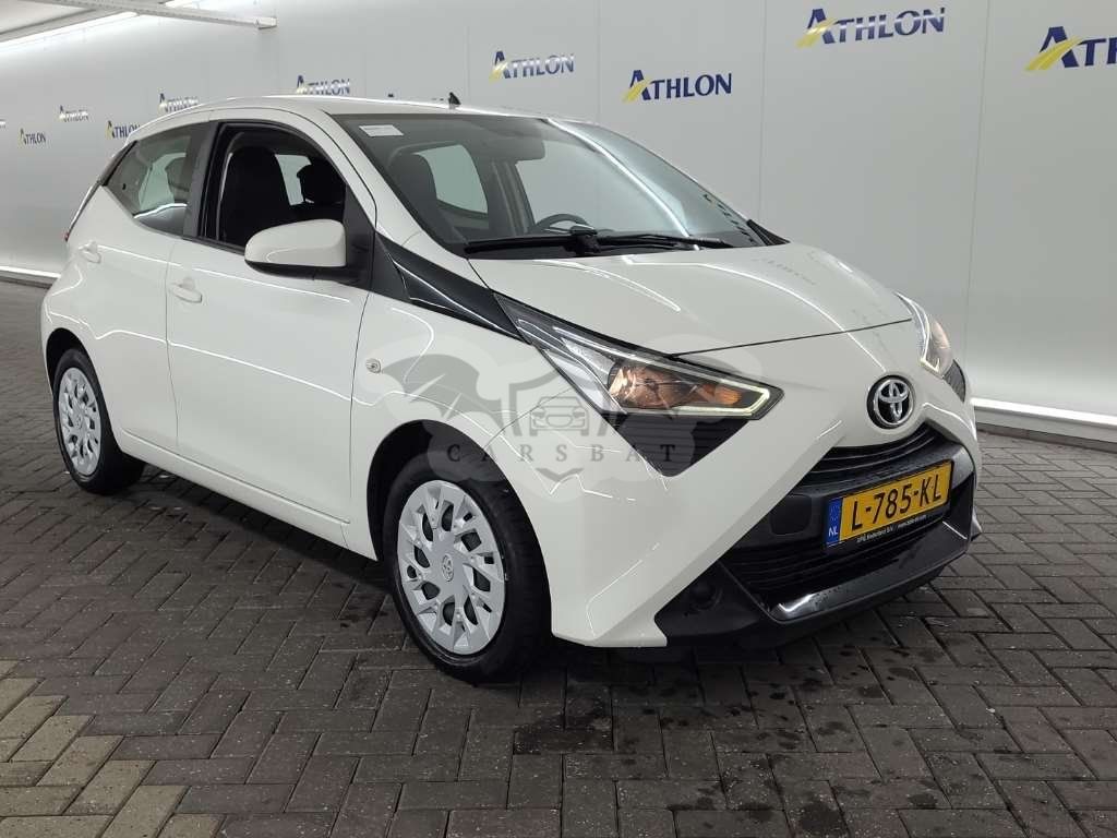 Toyota Aygo 1.0 VVT-i X-Play 2021