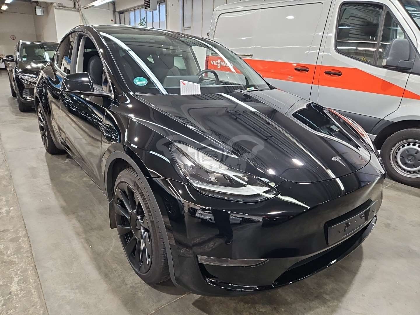 Tesla Model Y Long Range 2023