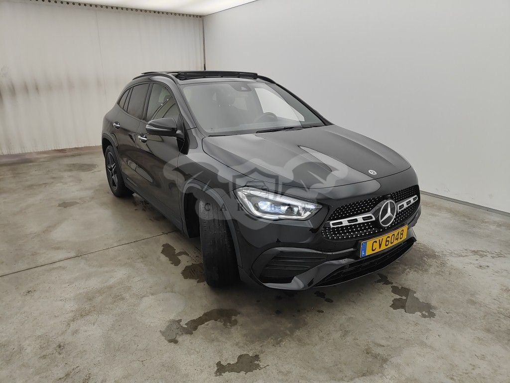 Mercedes-Benz GLA 200d Business Solution 2021