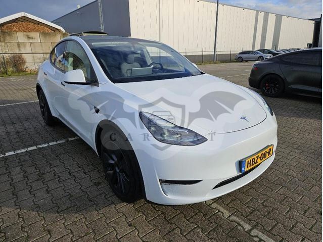 Tesla Model Y Long Range 75 kWh 2025