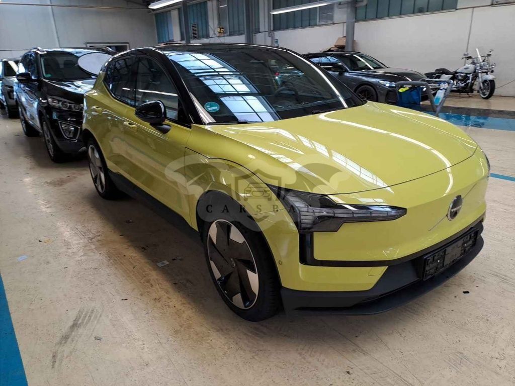Volvo EX30 Ultra 2024