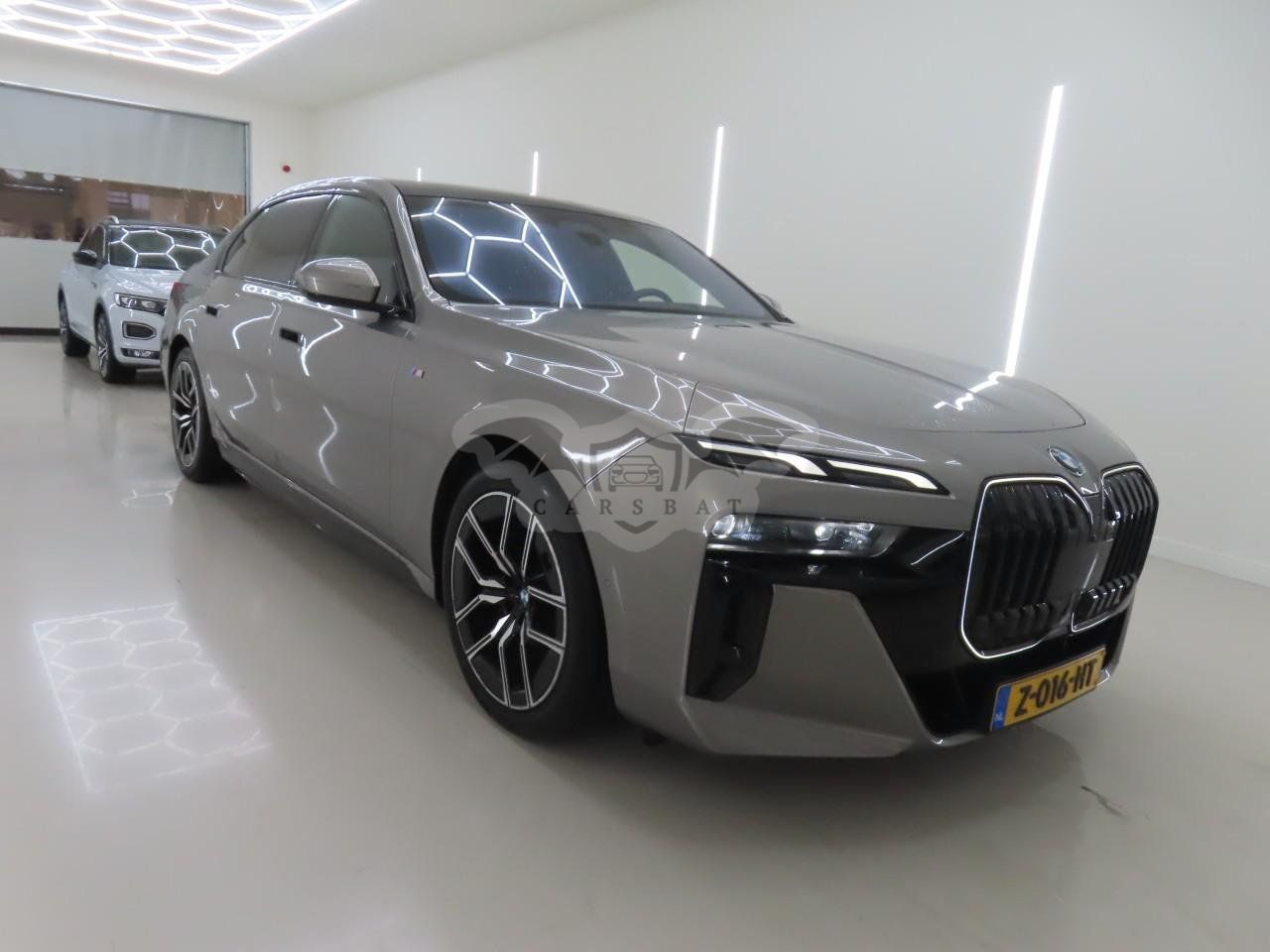 BMW i7 50 M Sport 2024