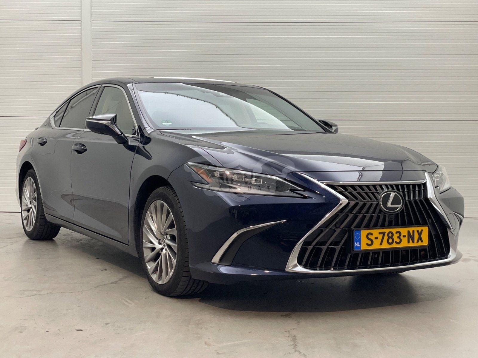 Lexus ES 300h 2023