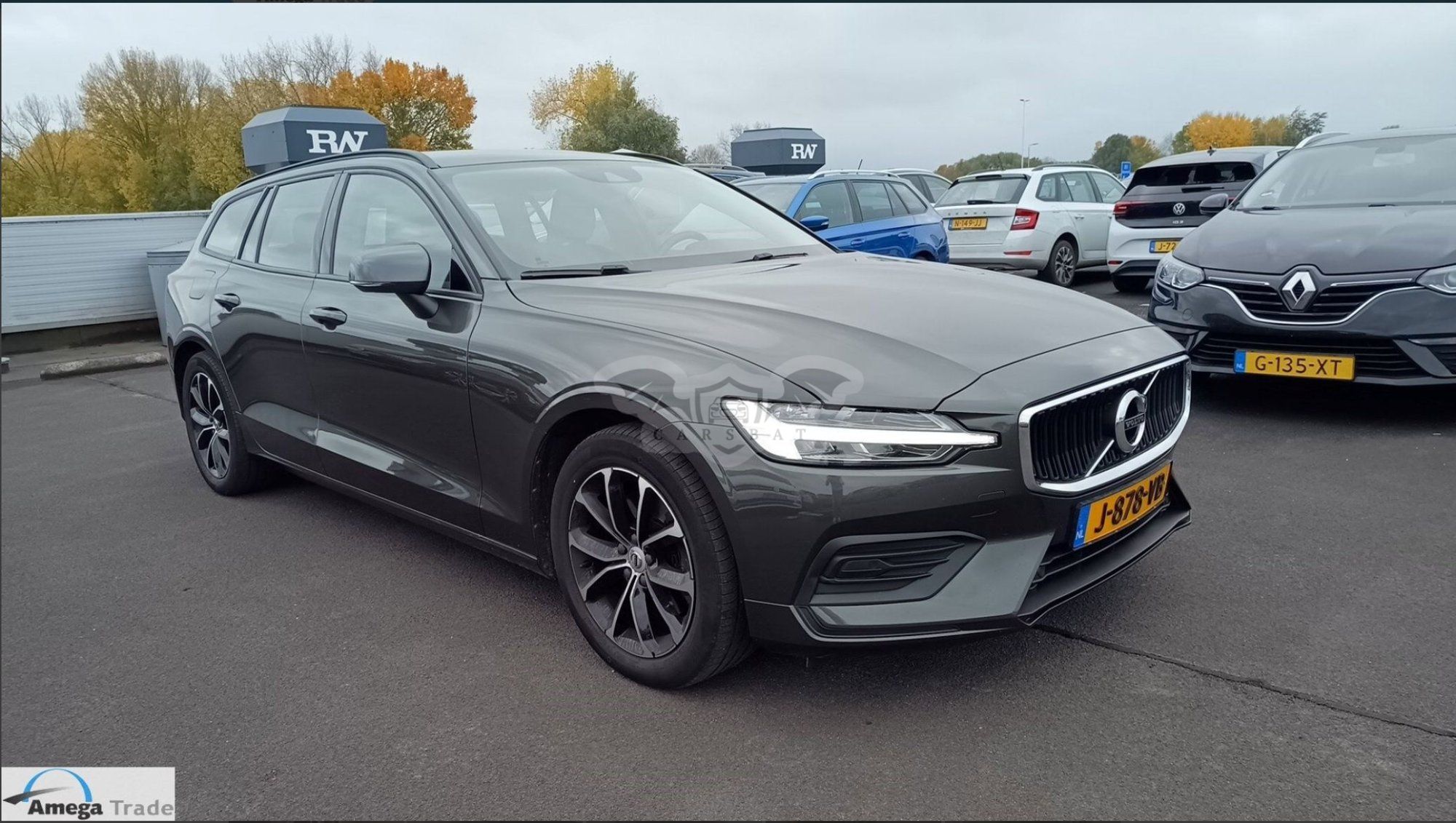 Volvo V60 B3 Momentum 2020