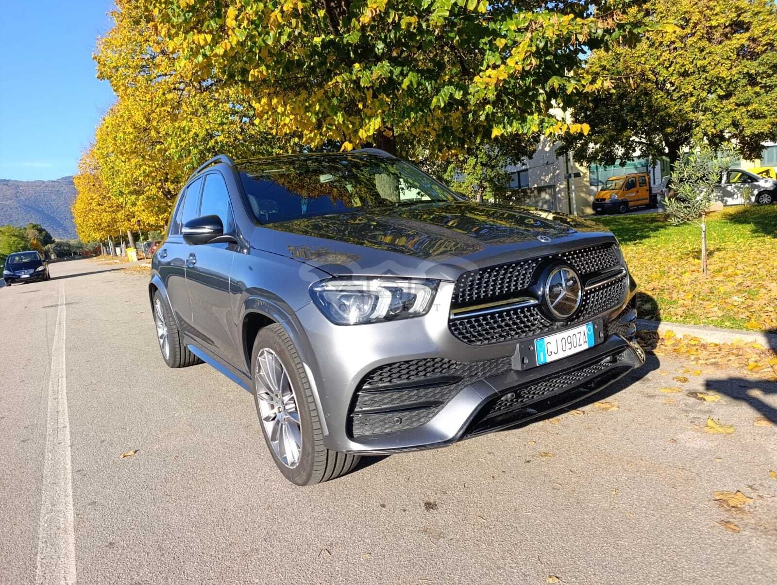 Mercedes-Benz GLE 400d Premium 2022