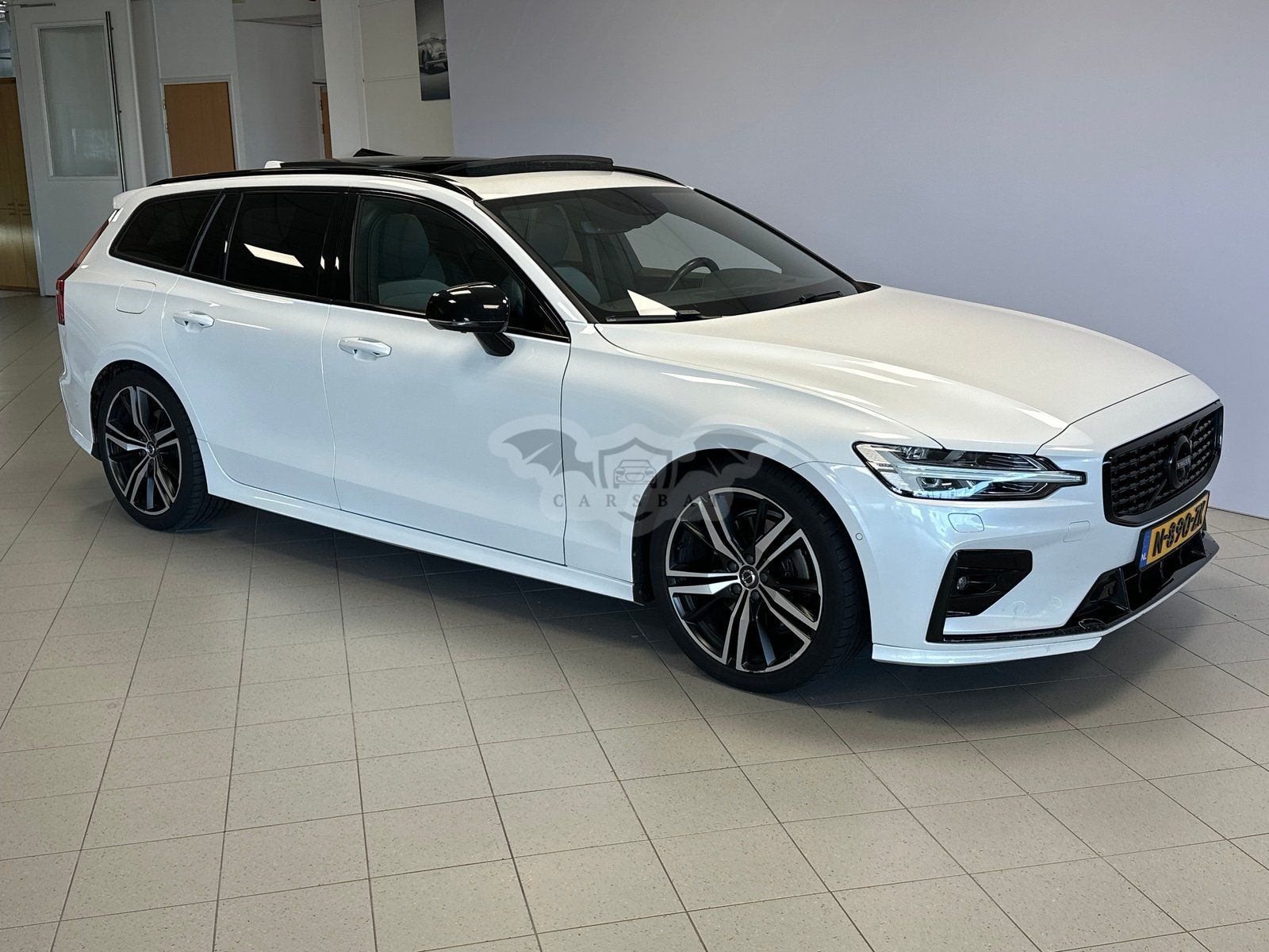 Volvo V60 2.0 B4 R-Design 2020