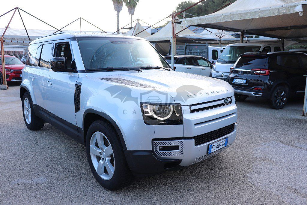 Land Rover Defender 110 3.0 SE 2022