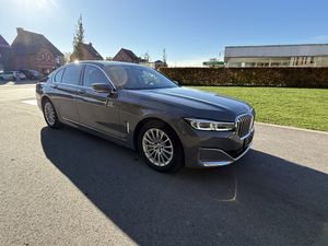 BMW 7 Series 745e 2020