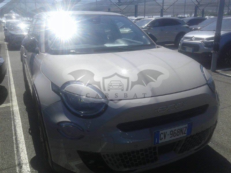Fiat 600 La Prima 2024