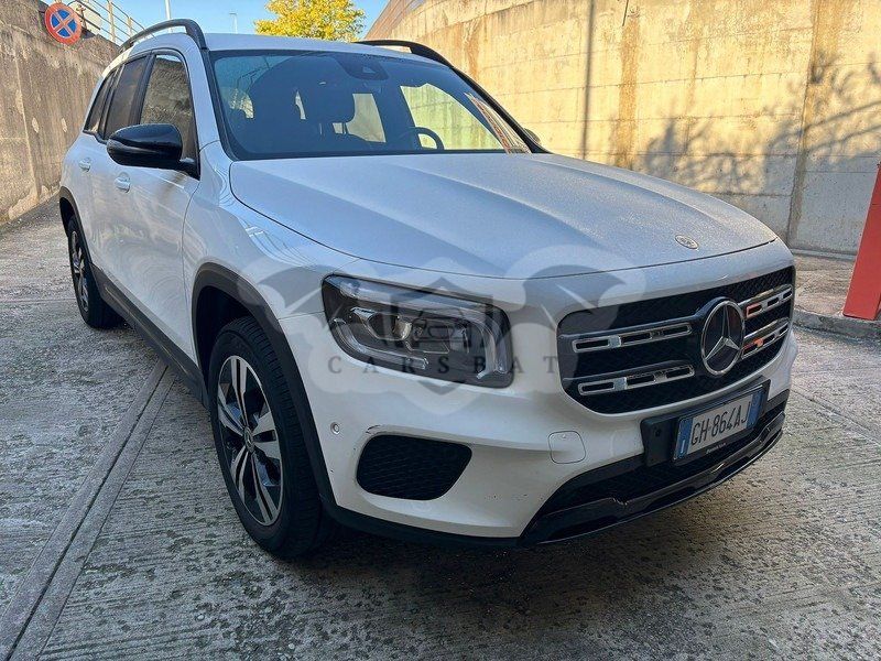 Mercedes-Benz GLB 200d 2021