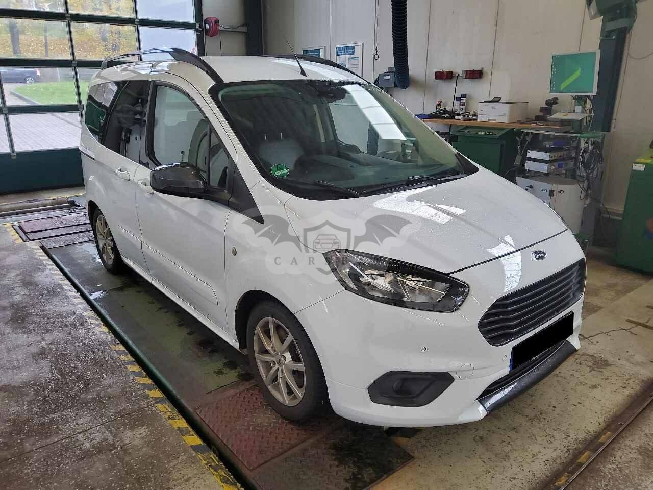 Ford Tourneo Courier 1.5 TDCI Sport 2020