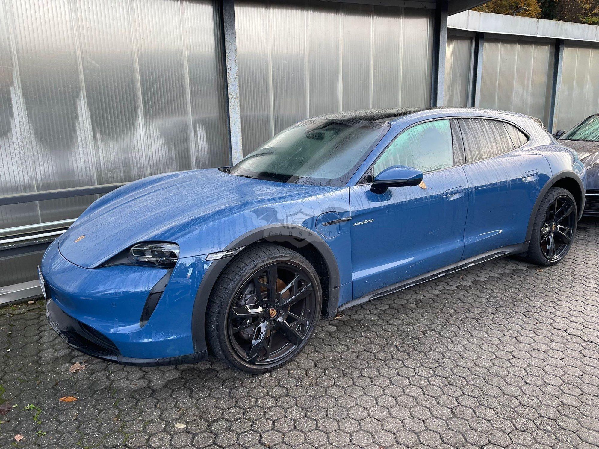 Porsche Taycan 4 93 kWh 2022