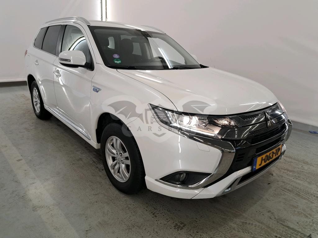 Mitsubishi Outlander 2.4 Pure 2020
