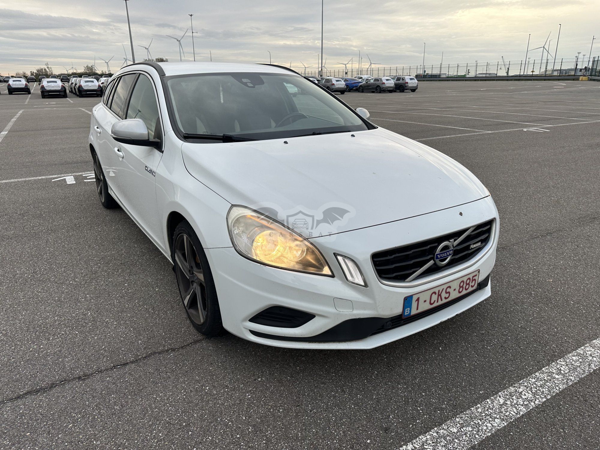 Volvo V60 D2 R-Design 2013