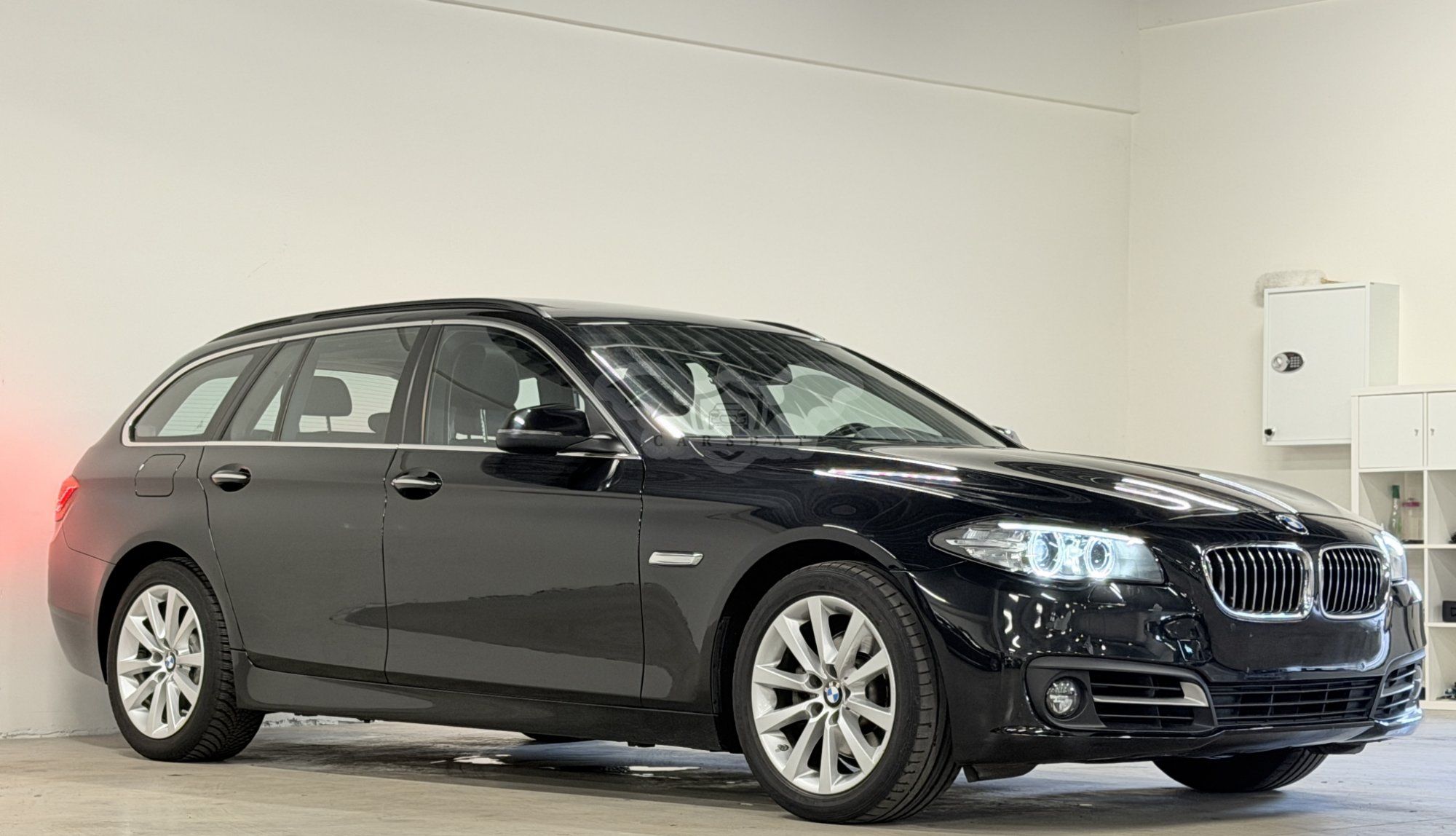 BMW 5 Series Touring 520d 2015