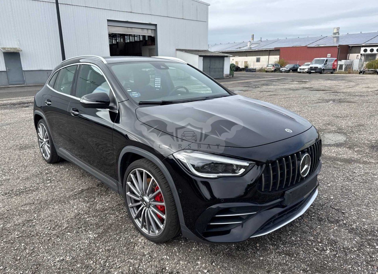 Mercedes-Benz GLA AMG 45 S 2021
