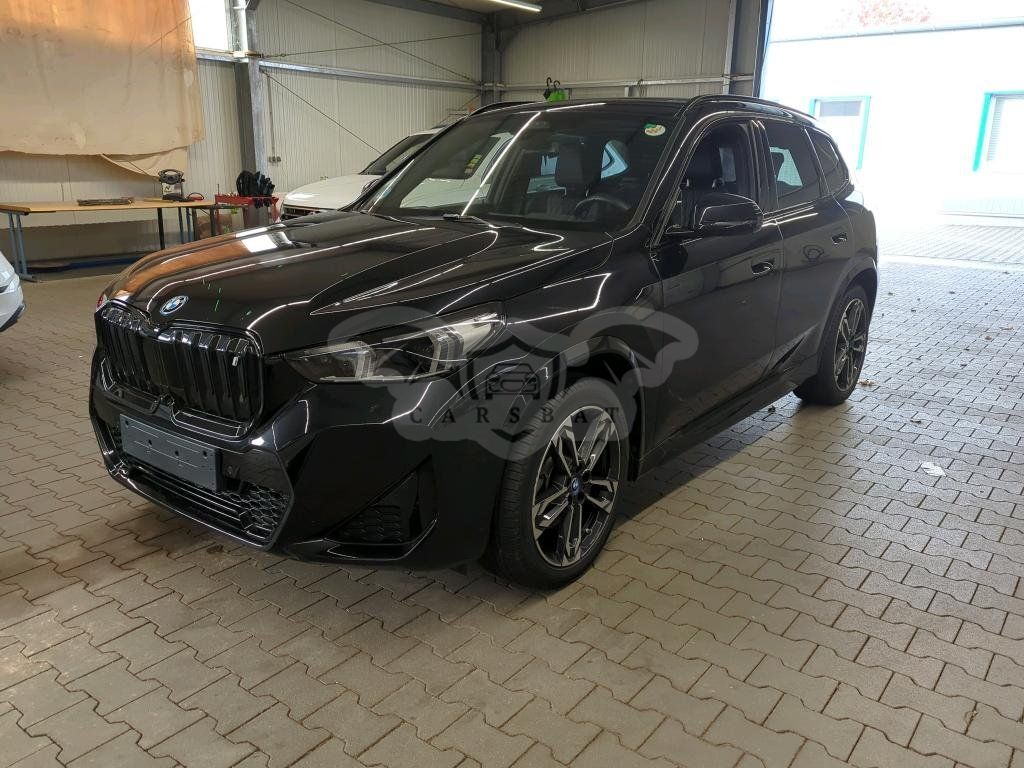 BMW iX1 2022