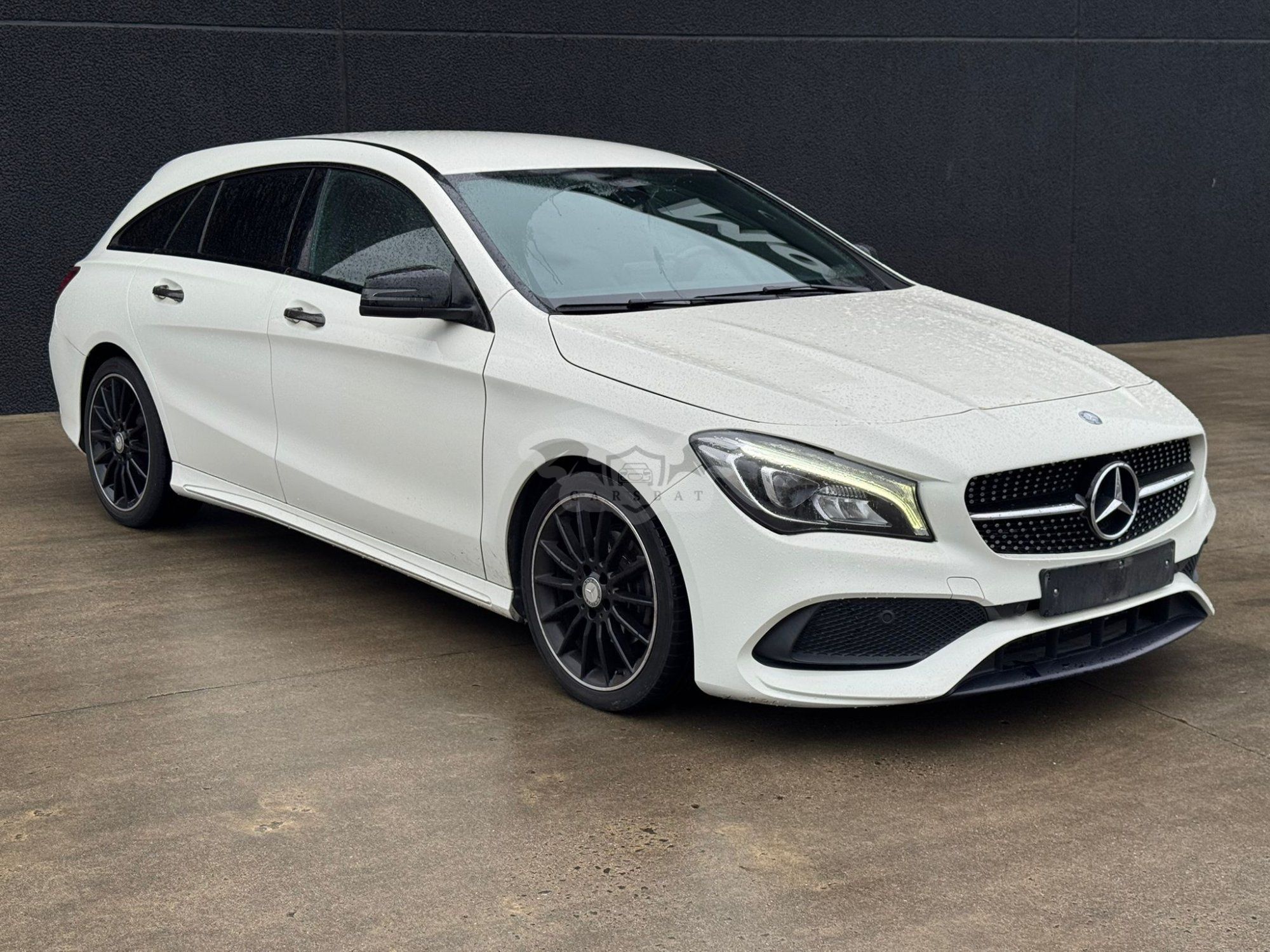 Mercedes-Benz CLA Shooting Brake 180 AMG Line 2017