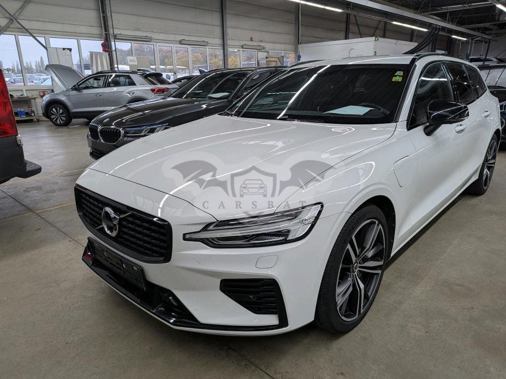 Volvo V60 T6 2022