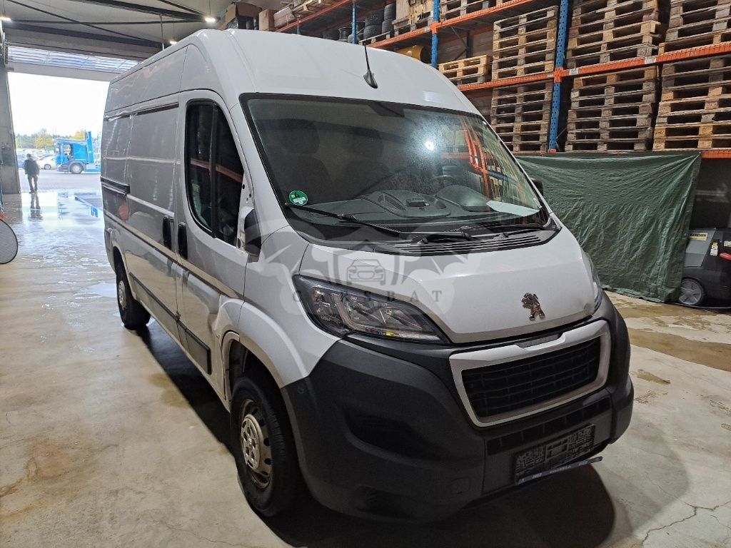 Peugeot Boxer L2H2 Premium 2022