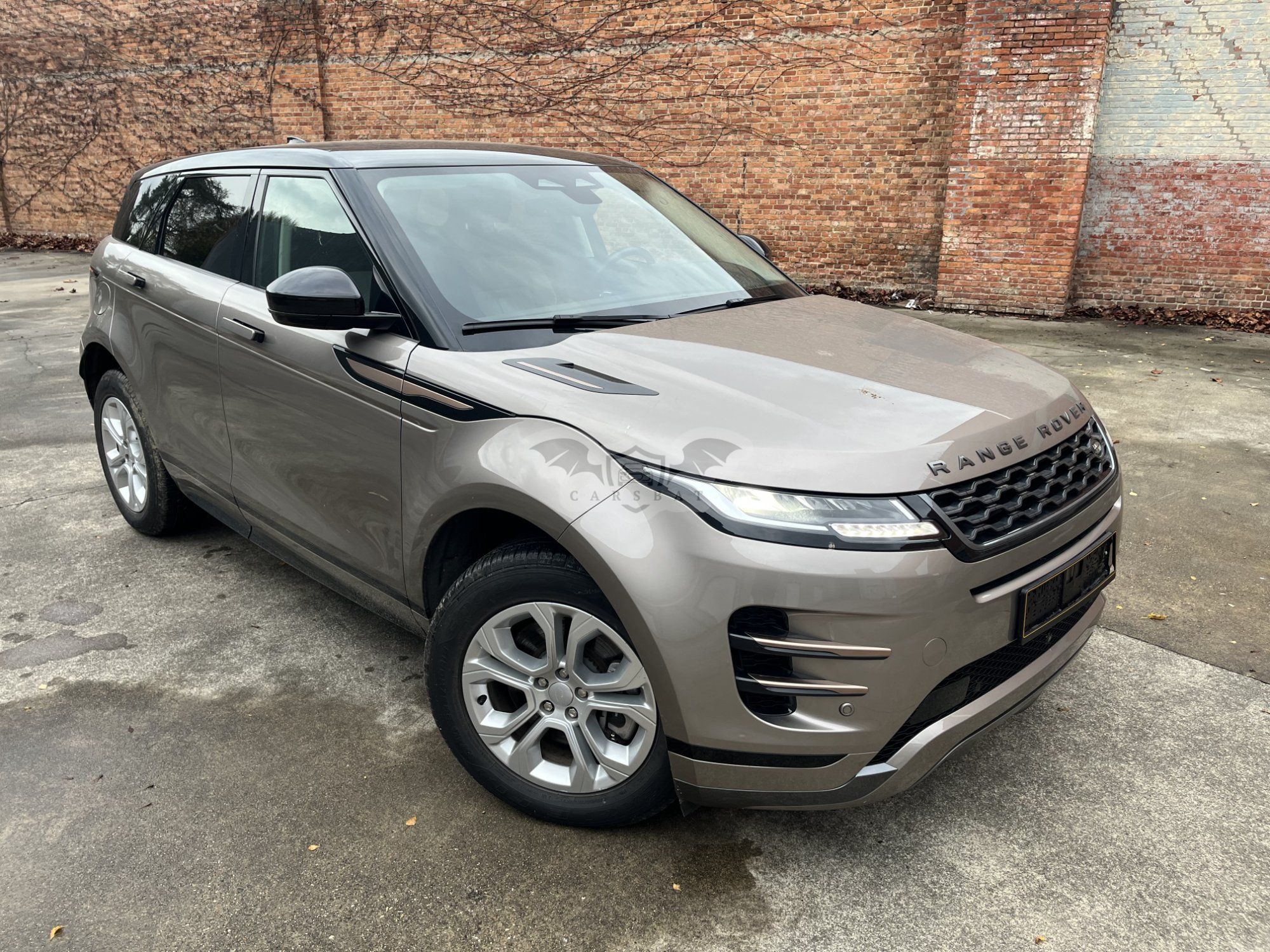 Land Rover Range Rover Evoque 1.5 P300e R-Dynamic 2022