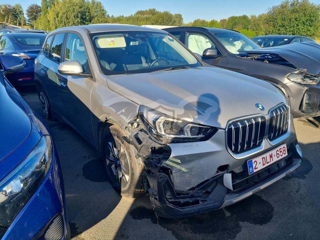 BMW iX1 2023