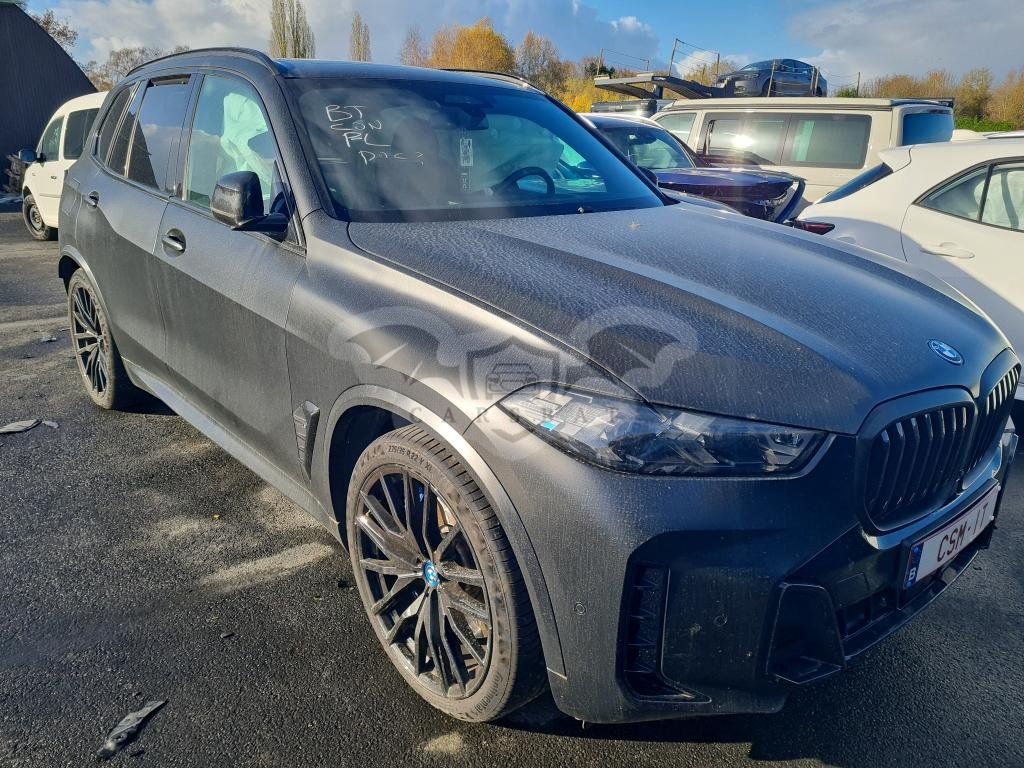 BMW X5 50e 2024