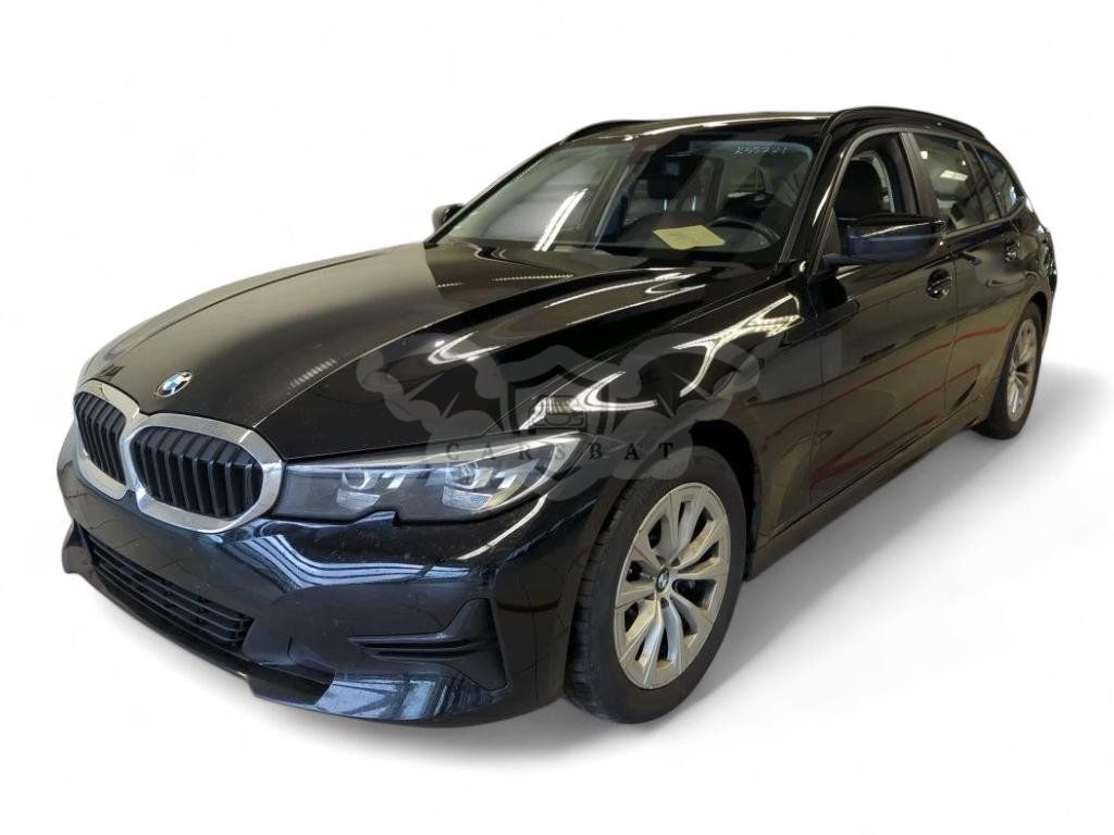 BMW 3 Series Touring 330 Advantage 2020